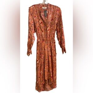 Isabel Marant - Patterned Midi Dress
Size 34/2
NEVER WORN